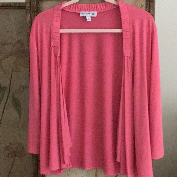 Like New Women’s Jacket - Picture 1 of 3